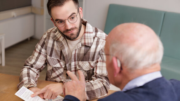 Adviesgesprek oudere patient2.jpg